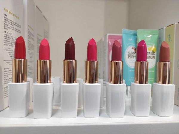 Помада от Атоми — фото 2